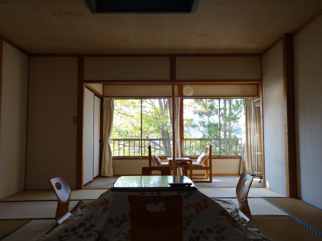 Oomukou Ryokan Hakuba Room photo